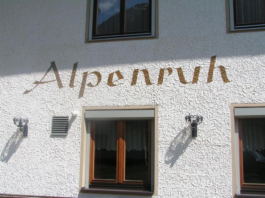 Gastehaus Alpenruh Apartment Holzgau Exterior foto